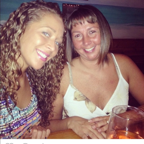 Meet your Posher, Courtney - Picture 3 of 7